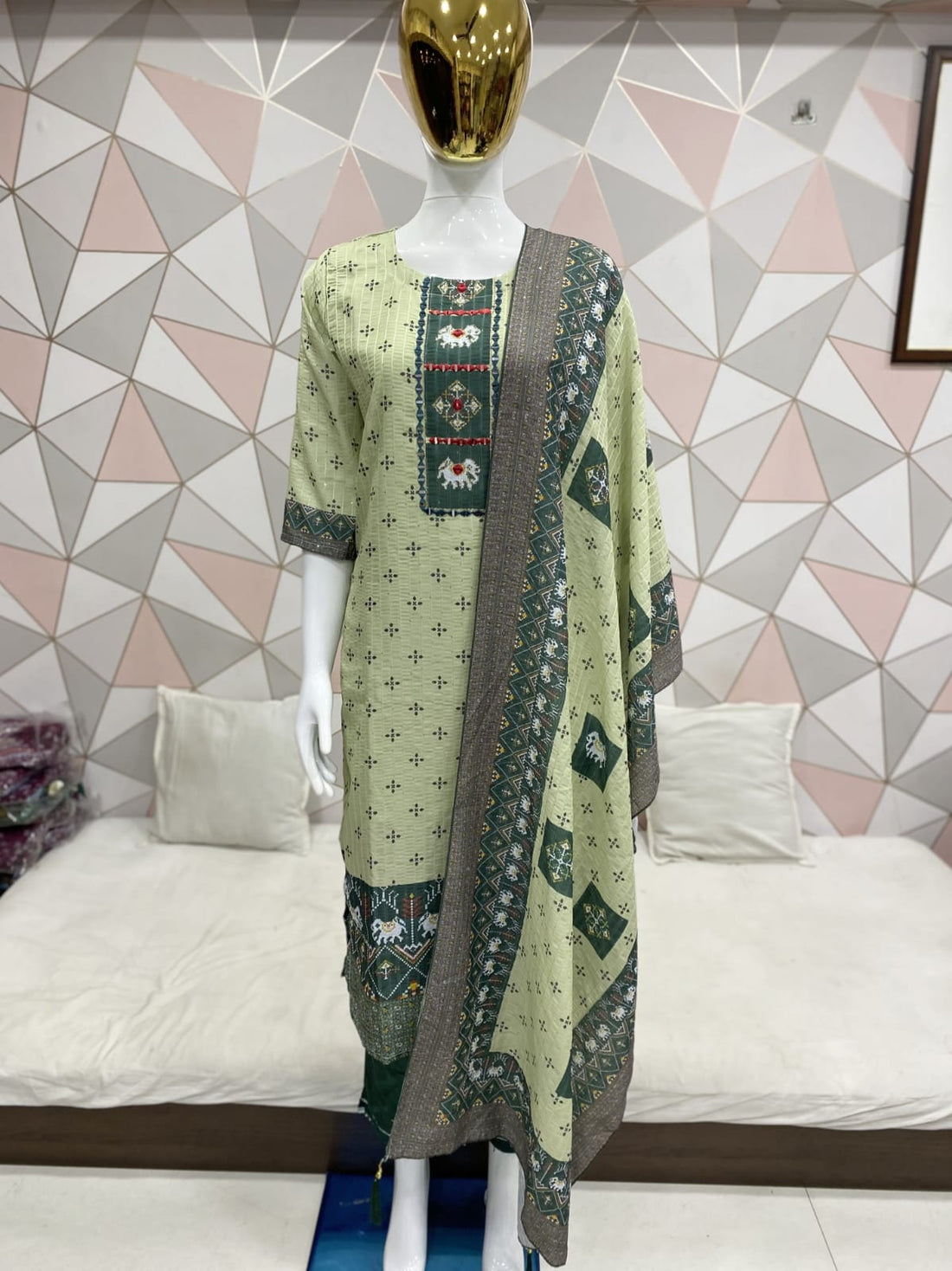 MUSLIN WITH SEQUENCE KURTI AND PANT Anant Tex Exports Private Limited