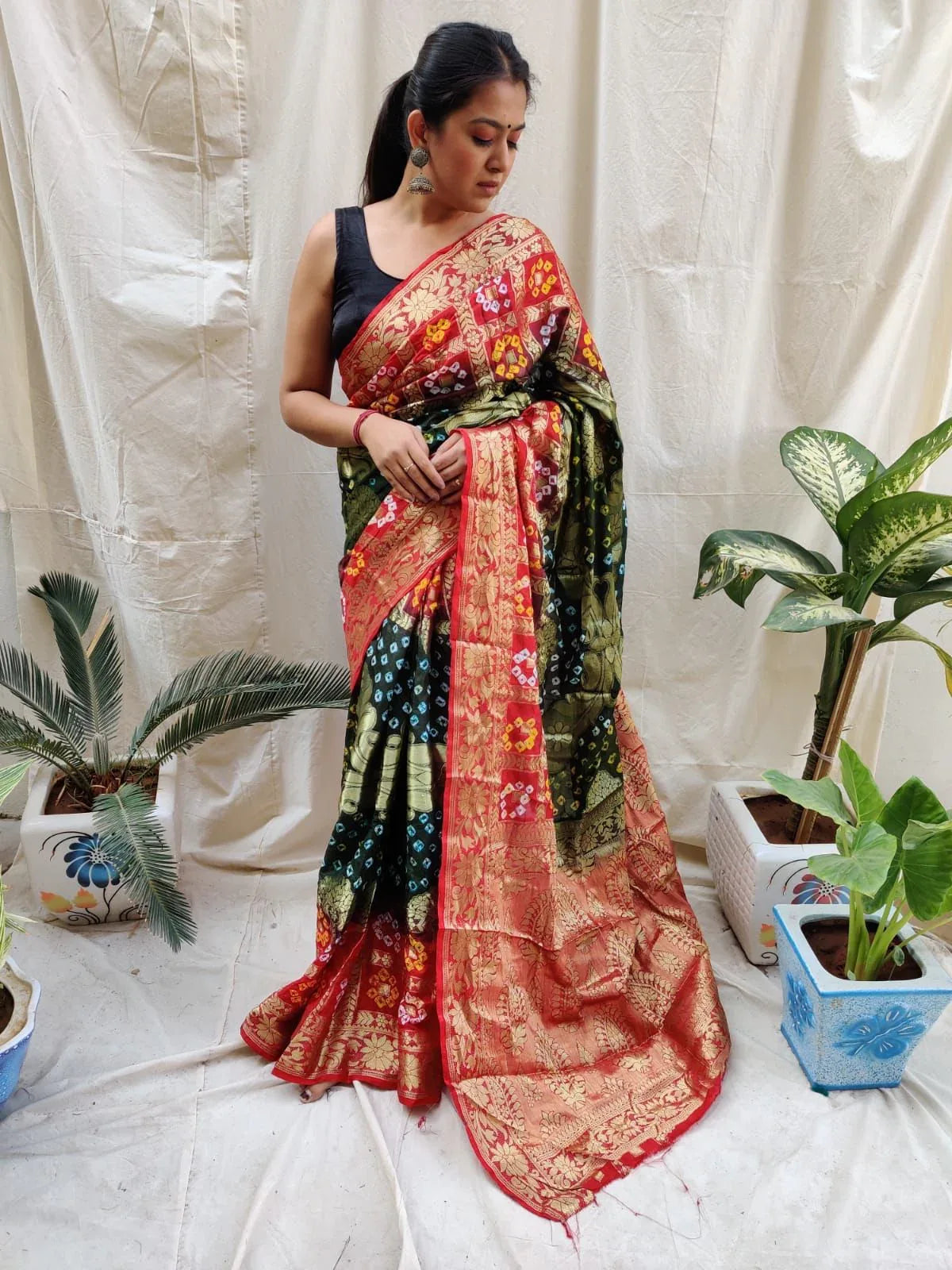 ZIGZAG JAIPURI SILK SAREE Anant Tex Exports Private Limited
