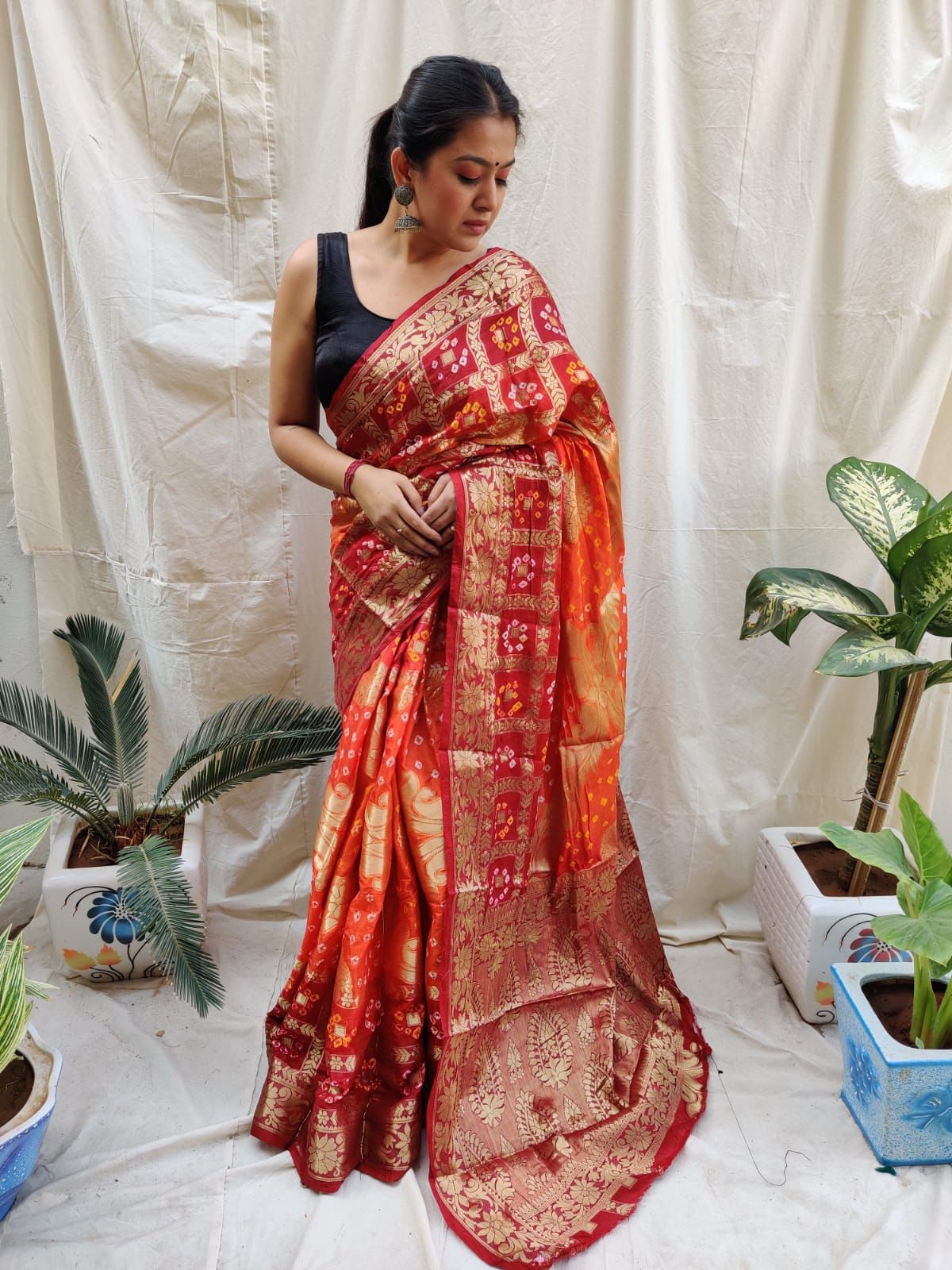 PAVITRA ZIGZAG JAIPURI SILK BANDHANI SAREE Anant Tex Exports Private Limited