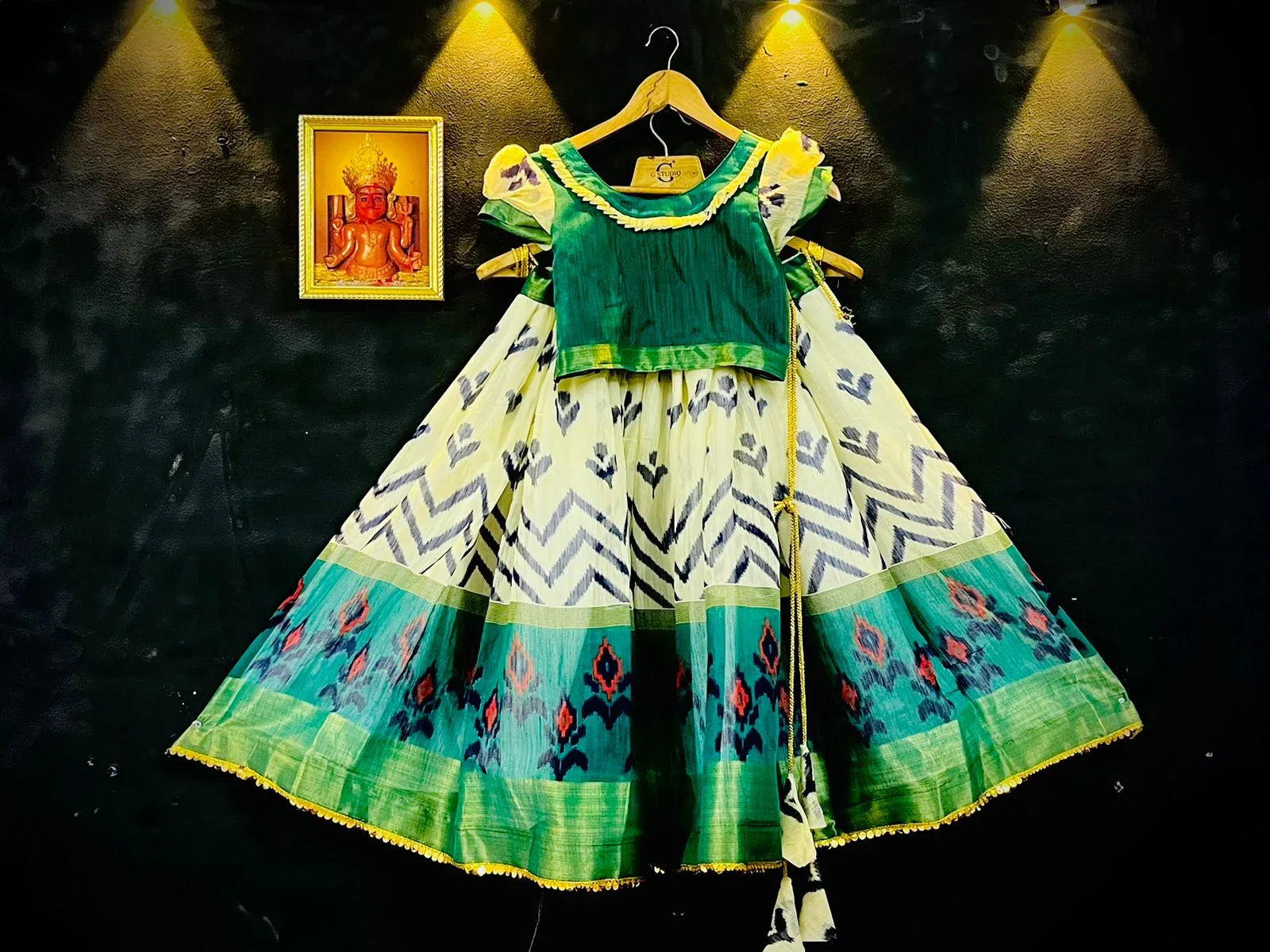 ZIGZAG SLUB DESIGNER KIDS LEHENGA Anant Tex Exports Private Limited
