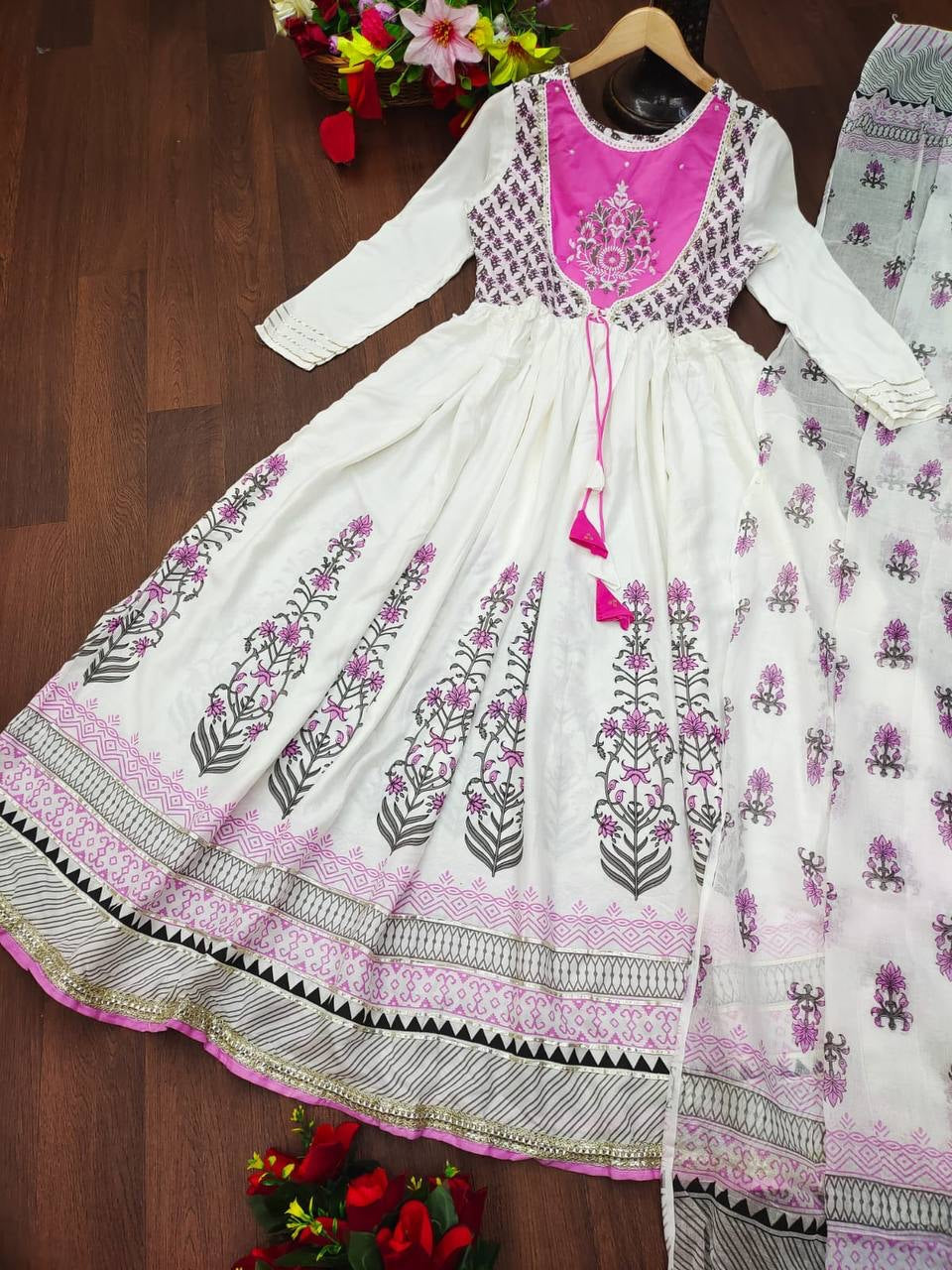 FANCY ANARKALI GOWN DUPATTA SET Anant Tex Exports Private Limited