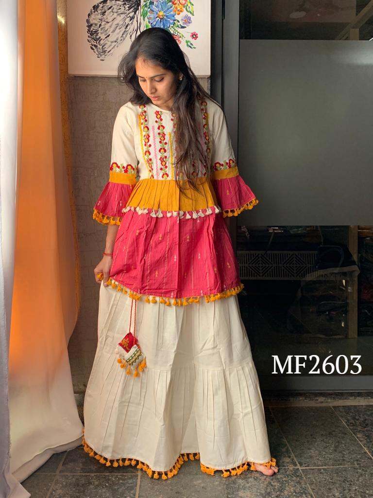NAVRANG FEMALE KEDIA WITH SKIRT COLLECTION Anant Tex Exports Private Limited