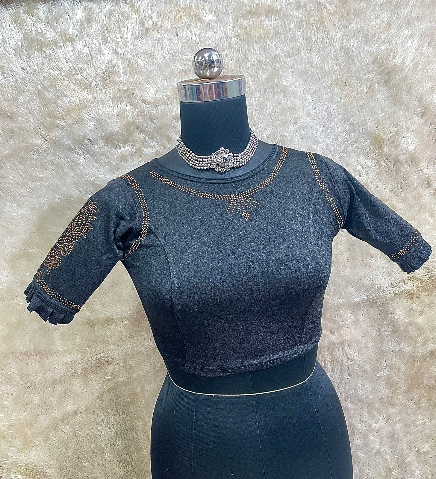 PARTY WEAR STRETCHABLE BLOUSE Anant Tex Exports Private Limited