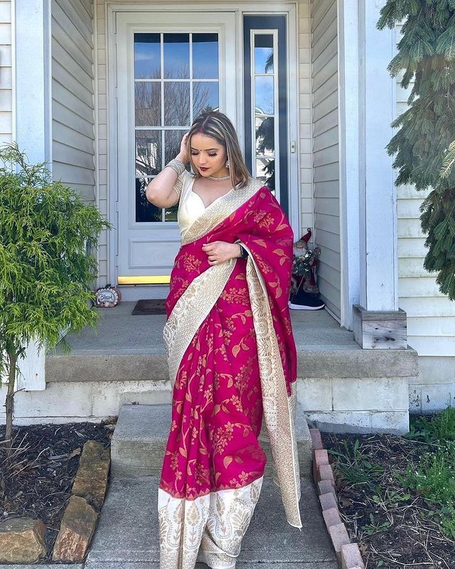 Lichi Silk Banarasi Saree Anant Tex Exports Private Limited