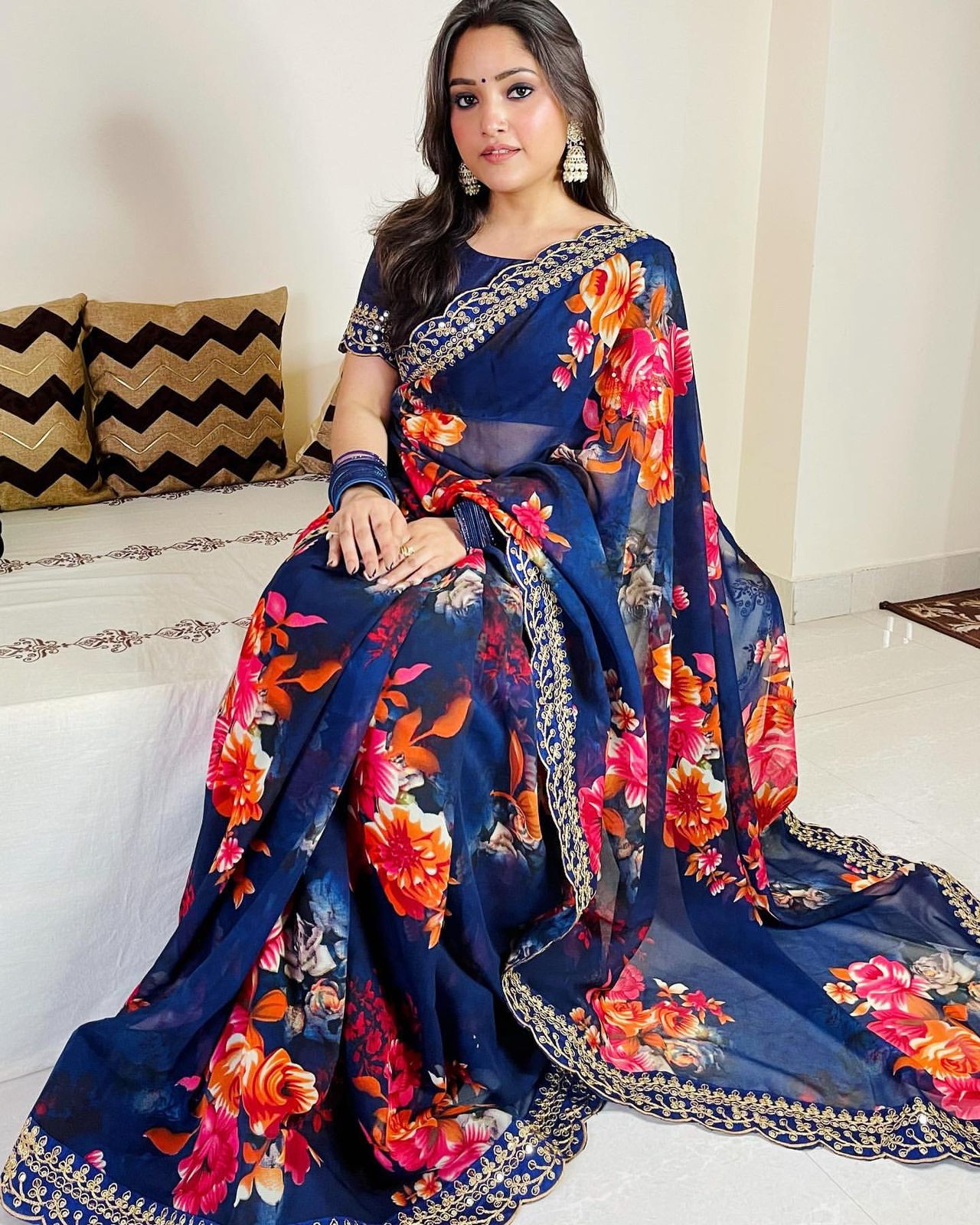 Heavy Soft Chiffon With Beautiful Floral Print Saree D.no 5190