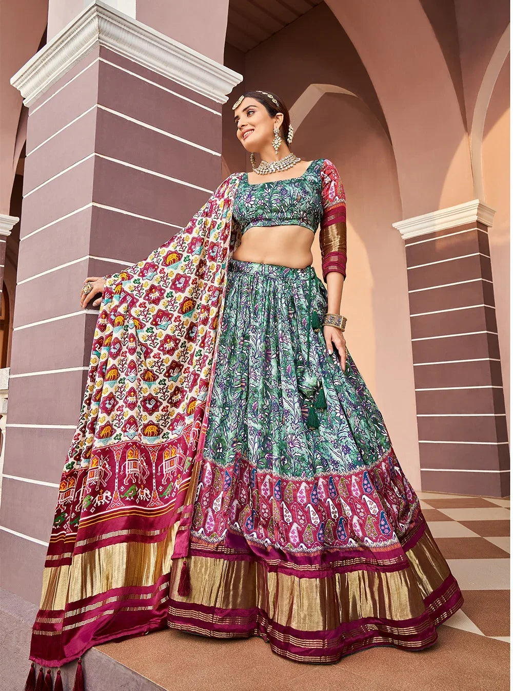 Gajii Lehenga Choli
