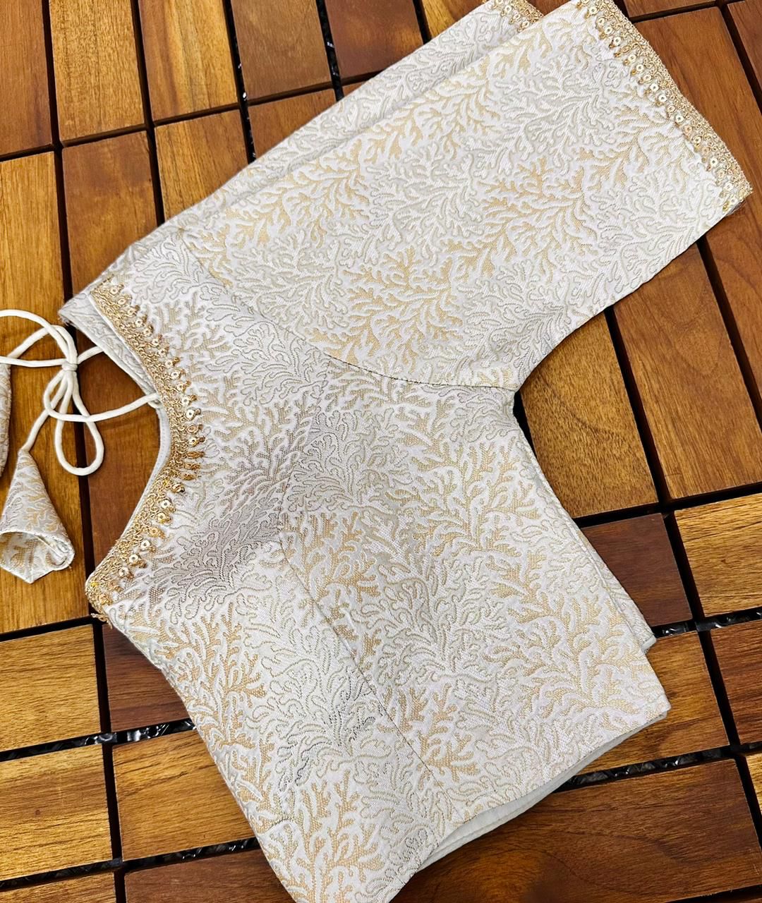 Beautiful Golden and Silver Banarasi Silk Blouse Anant Tex Exports Private Limited